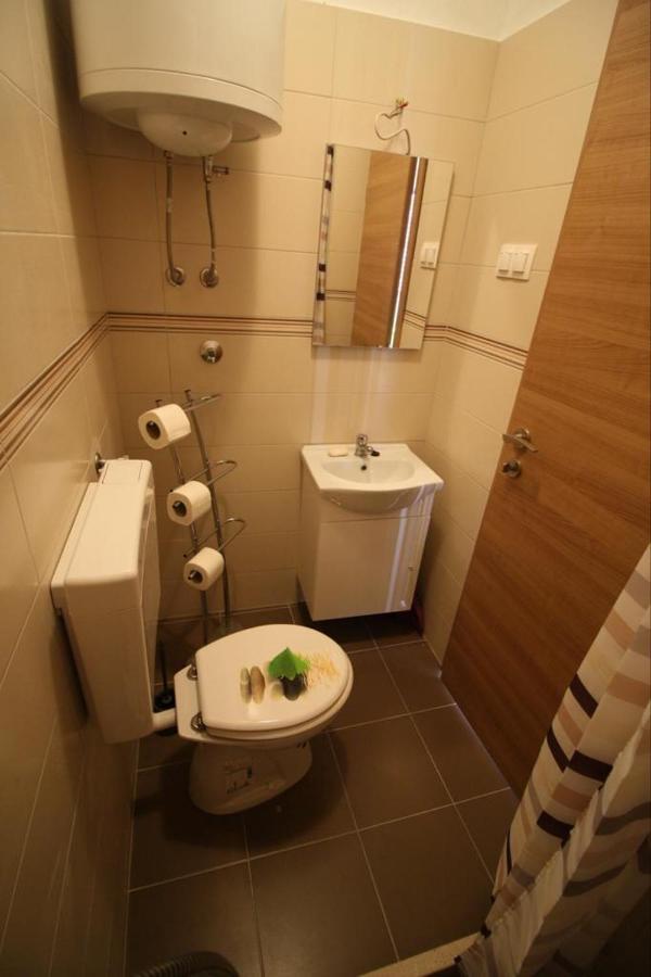 Apartment Gita Sumartin Ngoại thất bức ảnh